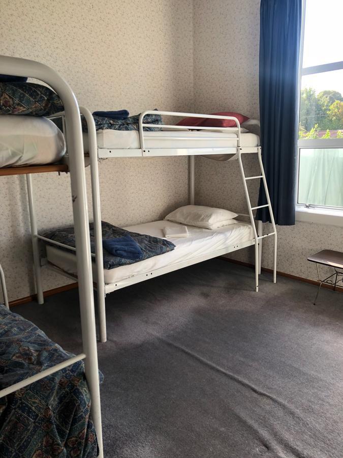 Redkettle Backpackers Vandrarhem Oamaru Exteriör bild